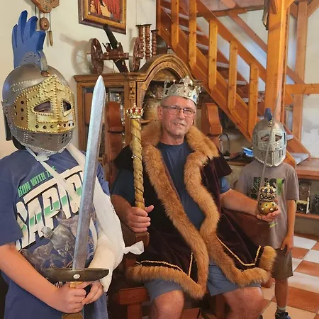 Vila Svatoplukovo Království *